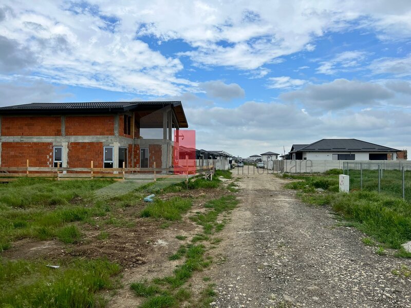 Comuna Berceni, Vidra, de vanzare 3 loturi de teren.